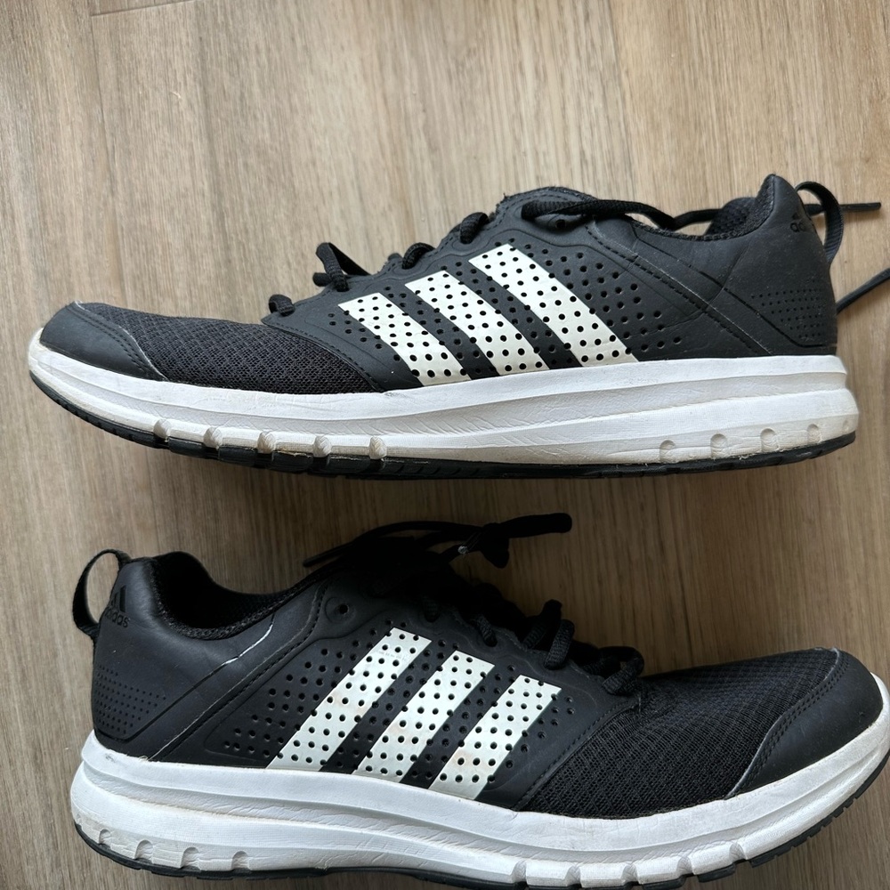 adidas Black and White Men's Athletic Sneakers size 11